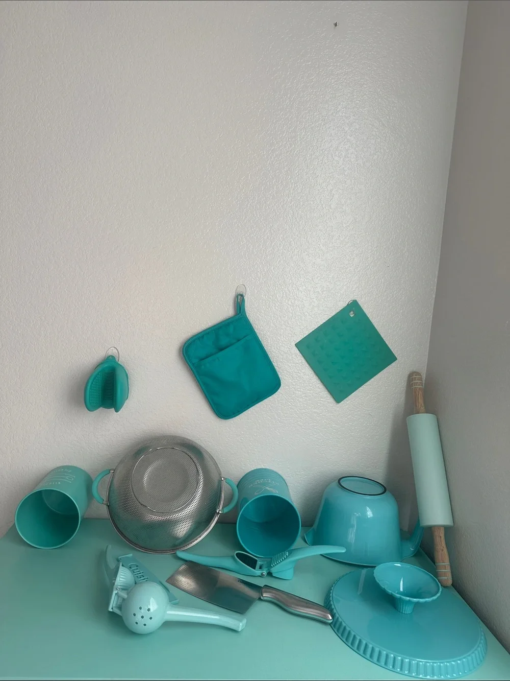 Cuisinart Turquoise Kitchen Tool Set